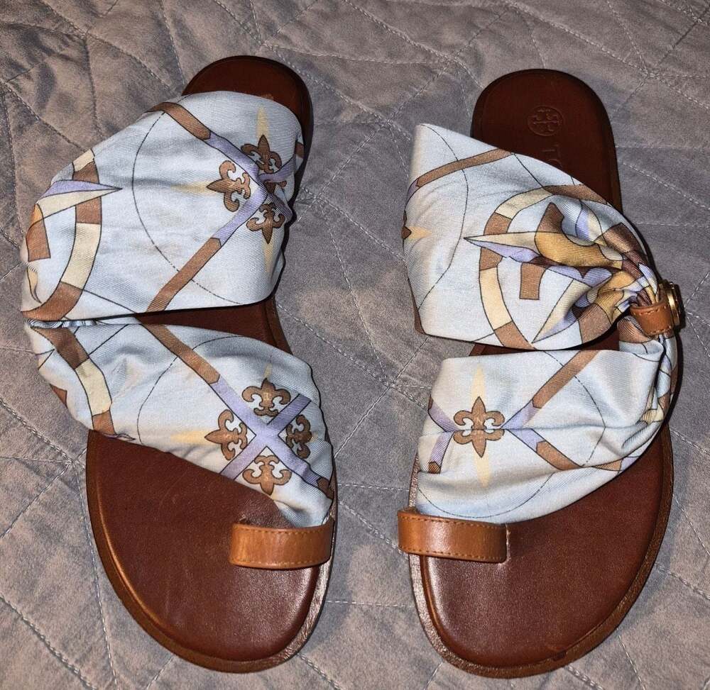 Tory Burch Scarf-Print Leather Toe-Ring Flat Sandals